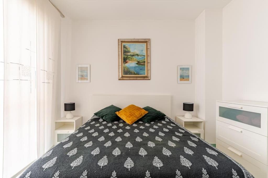 Thekeystudio, La Casa Del Mare Azzurro With Seaview Vintimille Extérieur photo